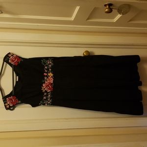 Eshakti embroidered ss dress s16